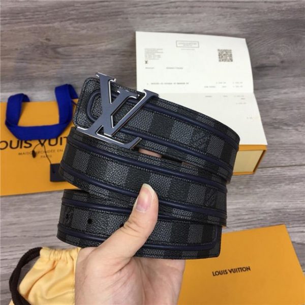 Louis Vuitton LV Initiales Belt 40mm