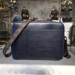 Louis Vuitton Nil Slim Epi Leather