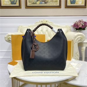 Louis Vuitton Carmel Mahina Noir