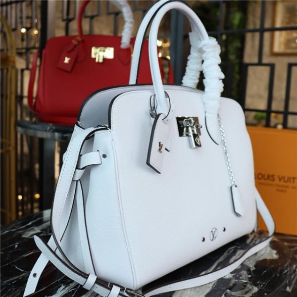 Louis Vuitton Milla MM Craie White