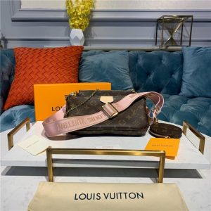 Louis Vuitton Multi Pochette Accessoires Rose Clair