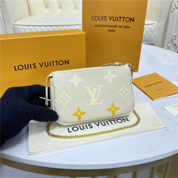 Louis Vuitton Mini Pochette Replica Accessoires (Varied Colors)