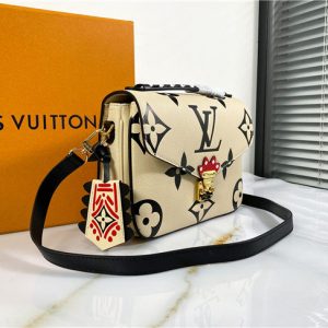 Louis Vuitton Crafty Pochette Metis Cream