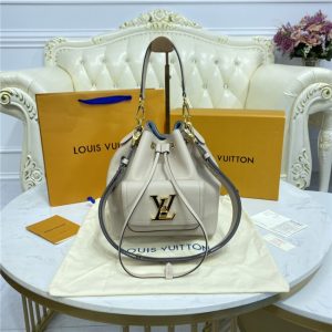 Louis Vuitton Lockme Bucket Greige