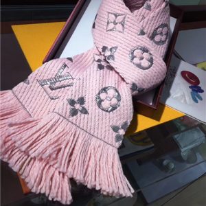 Louis Vuitton Logomania Shine Scarf (Rose Ballerine)