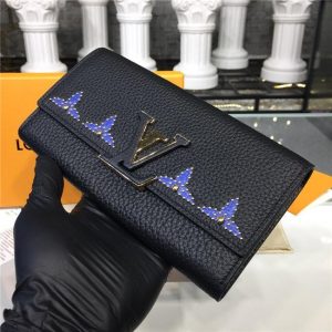 Louis Vuitton Capucines Wallet