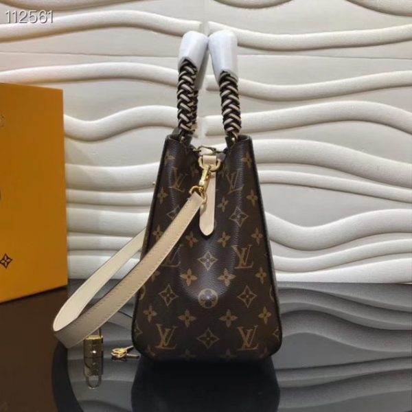 Louis Vuitton Montaigne MM