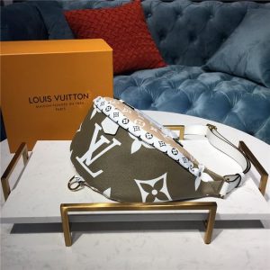 Louis Vuitton Bumbag Khaki