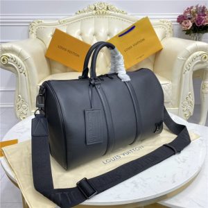 Louis Vuitton Keepall Bandouliere 40