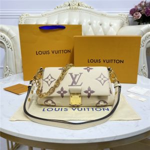 Louis Vuitton Favorite Cream