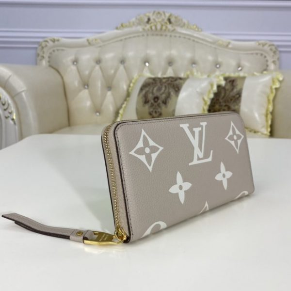 Louis Vuitton Zippy Wallet Empreinte Dove/Cream