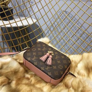 Louis Vuitton Saintonge Monogram Rose Poudre