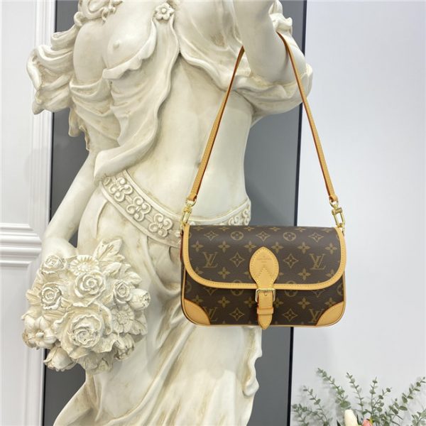 Louis Vuitton Diane Black