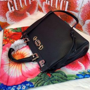 Gucci Zumi grainy leather medium top handle bag (Varied Colors)