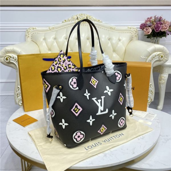 Louis Vuitton Neverfull MM Black