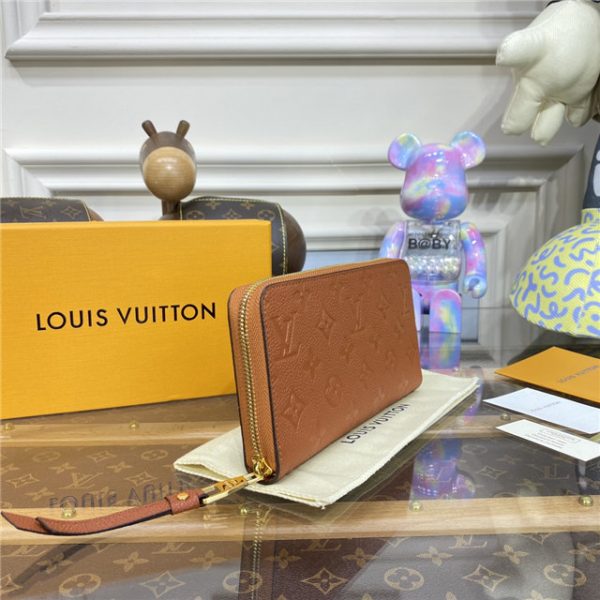 Louis Vuitton Zippy Wallet Cognac Brown