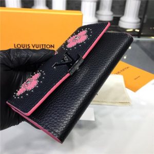 Louis Vuitton Capucines Compact Wallet