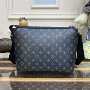 Louis Vuitton Odyssey Messenger PM