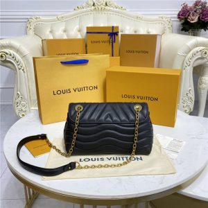 Louis Vuitton New Wave Chain Bag H24 (Varied Colors)