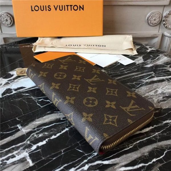 Louis Vuitton Zippy Wallet Fuchsia