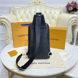 Louis Vuitton Avenue Slingbag Navy