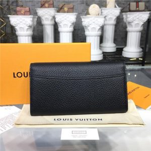 Louis Vuitton Capucines Wallet