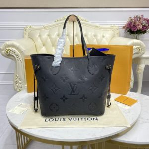 Louis Vuitton Neverfull MM Black