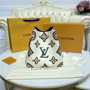 Louis Vuitton NeoNoe MM Cream