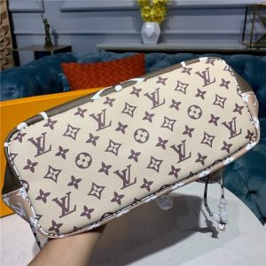 Louis Vuitton Neverfull MM Khaki