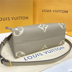 Louis Vuitton Onthego PM Beige / Cream