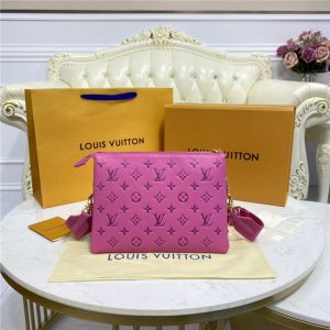 Louis Vuitton Coussin PM H27 Pink