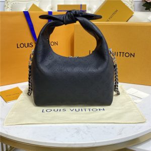 Louis Vuitton Why Knot PM Black