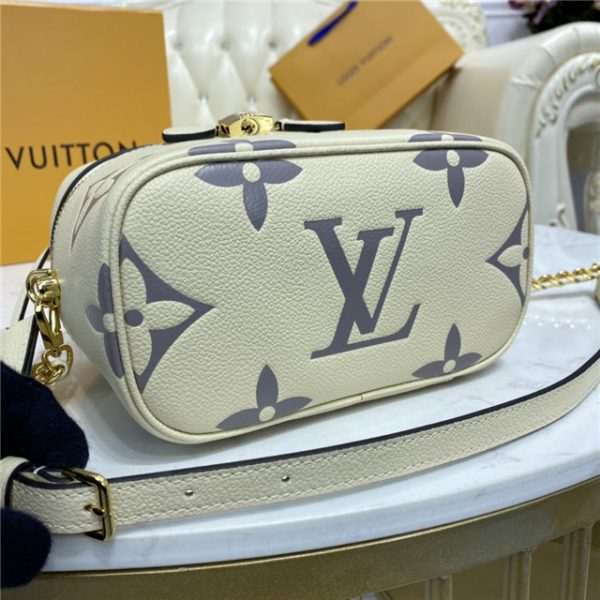 Louis Vuitton Vanity PM Cream