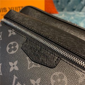 Louis Vuitton Outdoor Messenger Bag Black