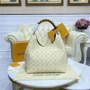 Louis Vuitton Carmel Mahina Creme