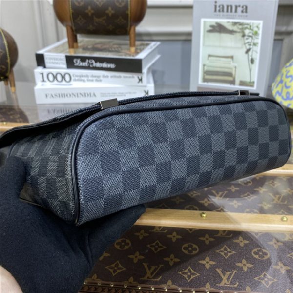 Louis Vuitton District Damier Graphite PM