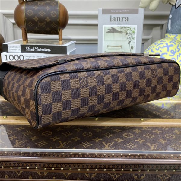 Louis Vuitton District MM Damier Ebene Canvas