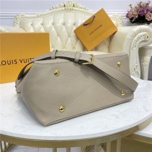 Louis Vuitton Maida Hobo Tourterelle