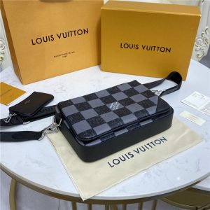 Louis Vuitton Trio Messenger Bag