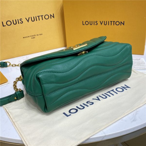 Louis Vuitton LV New Wave Chain Bag H24 Emerald