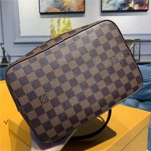 Louis Vuitton Neonoe MM Cherry Berry