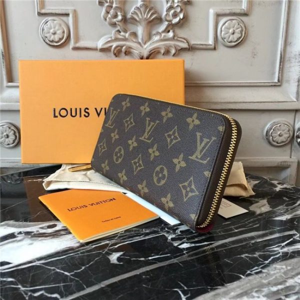 Louis Vuitton Zippy Wallet Fuchsia