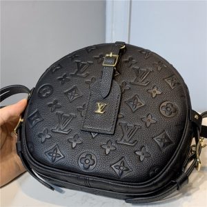 Louis Vuitton Boite Chapeau Souple MM Black