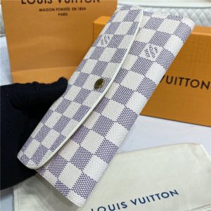 Louis Vuitton Emilie Wallet