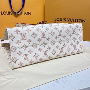 Louis Vuitton OnTheGo MM Black