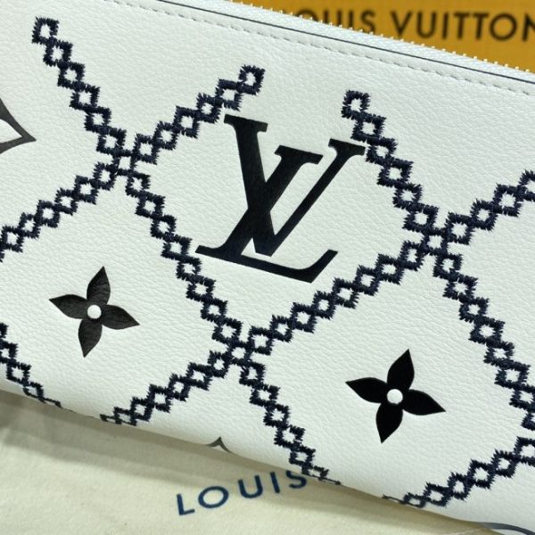 Louis Vuitton Zippy Wallet Empreinte