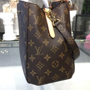 Louis Vuitton Montaigne MM