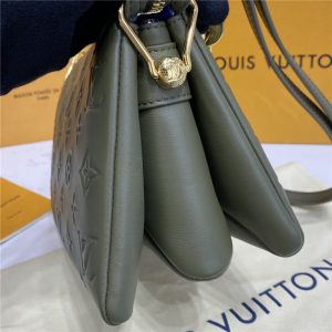 Louis Vuitton Coussin BB (Varied Colors)