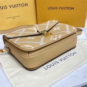 Louis Vuitton Pochette Metis Arizona