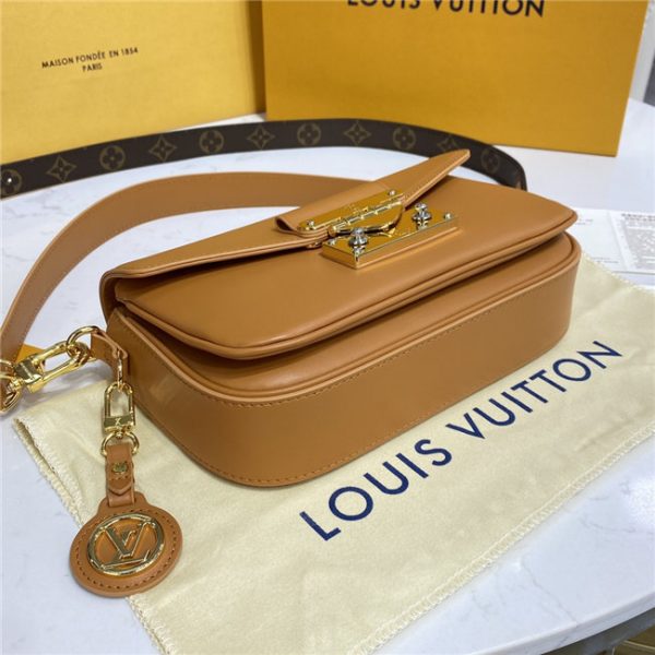 Louis Vuitton Swing H27 Hazelnut